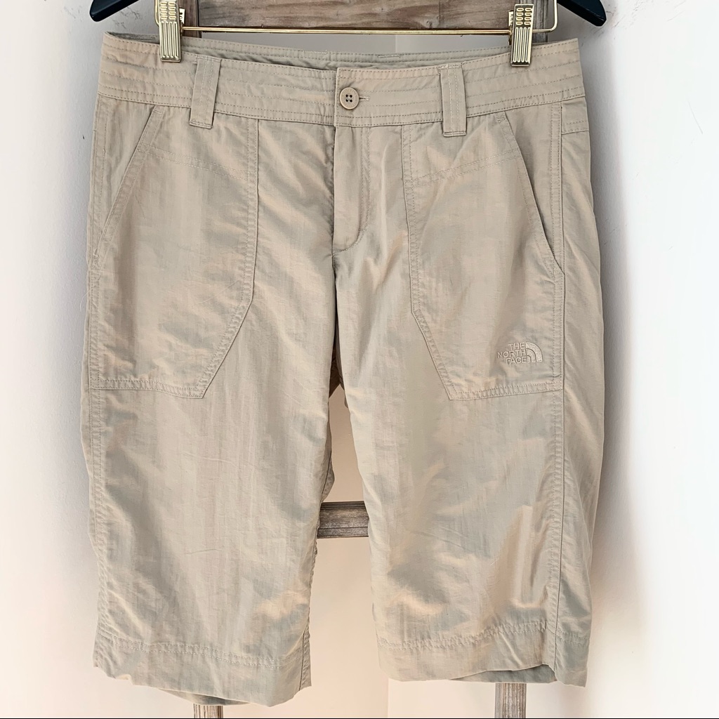 Northface Outdoor 100 Nylon Bermuda Hiking Short Inseam 145 Size 8